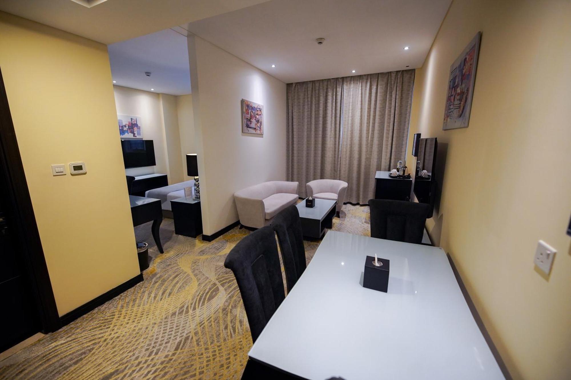 Grand Villaggio Hotel Abu Dhabi Eksteriør billede